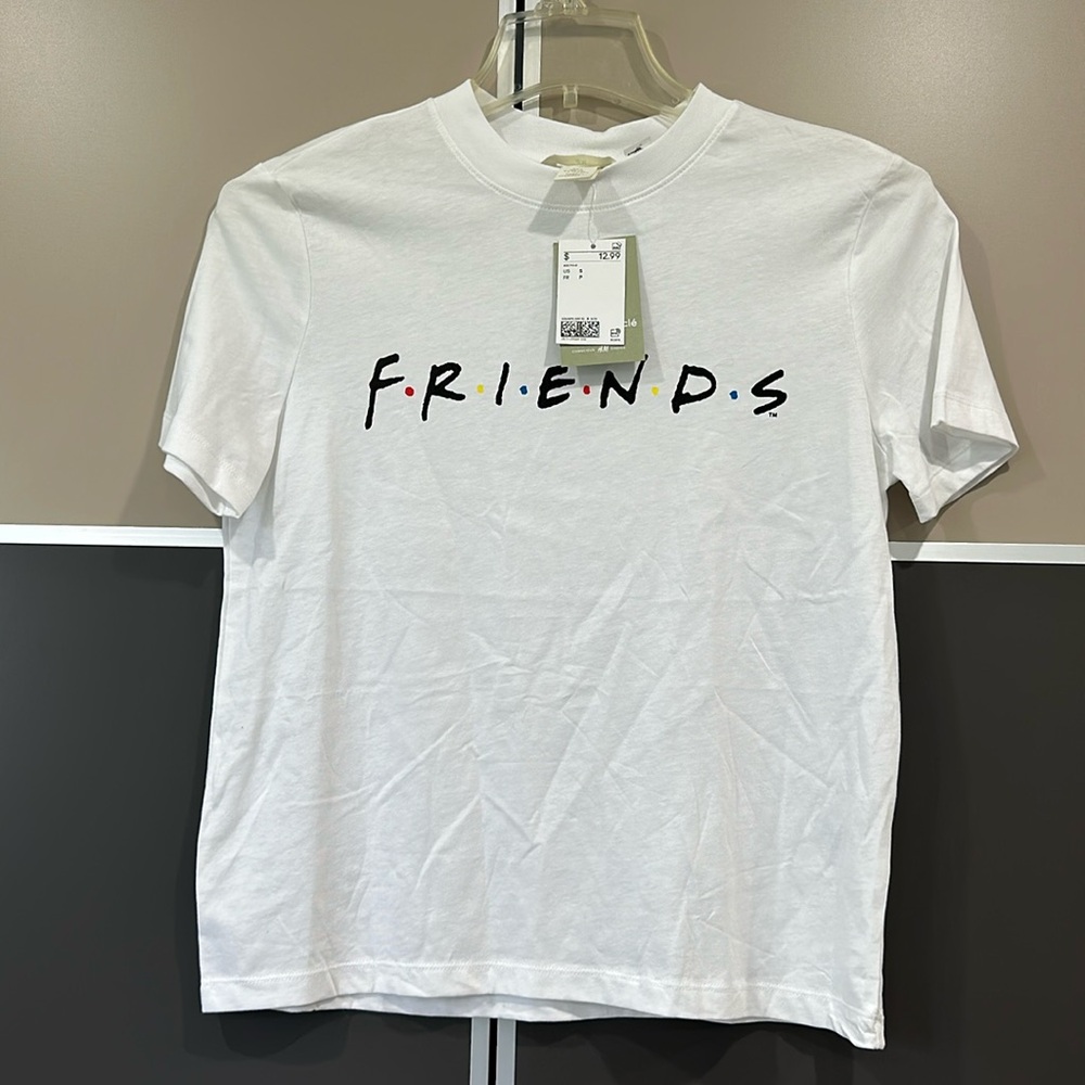 NWT H&M Friends t shirt white Y2K